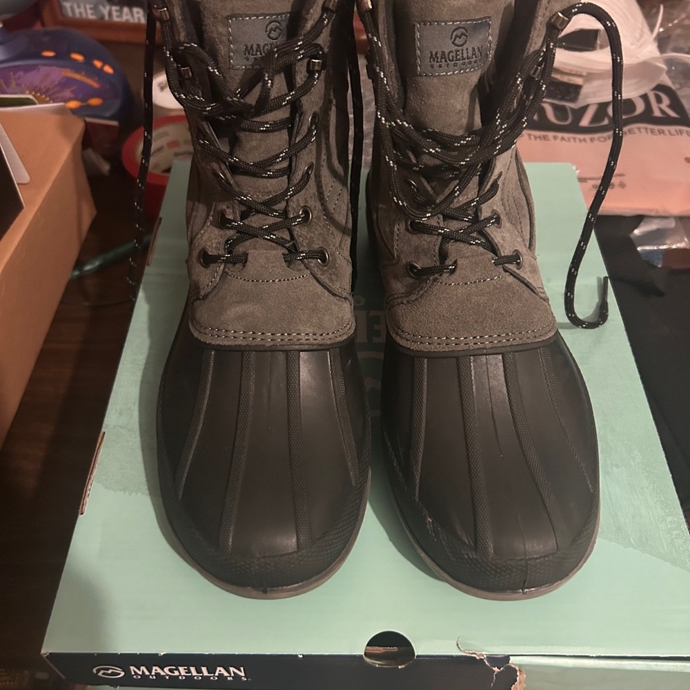 Magellan Outdoors Black and Gray Rain & Snow Boots